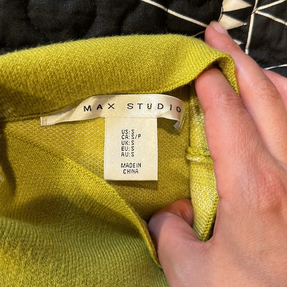 Max Studio sweater - Picture 3 of 4